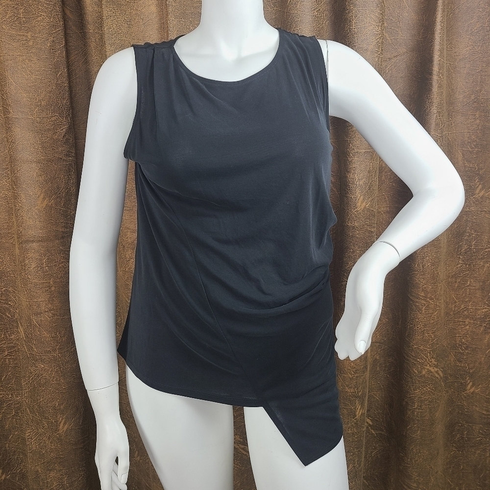 BAR III Black Sleeveless  Plus Sz Top‎